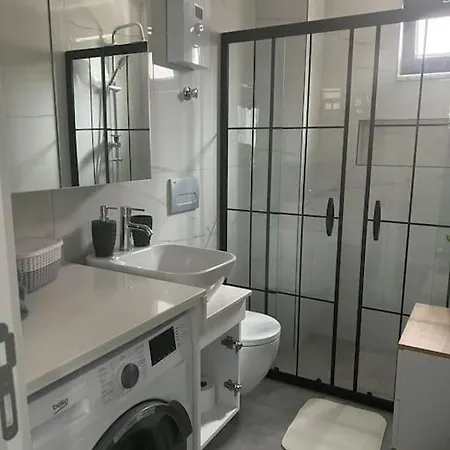Apartment Camelia 5- Beautiful 1+1 On Cleopatra Alanya